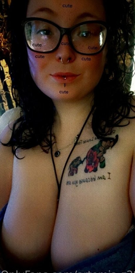 artemis z28 onlyfans nude leaks