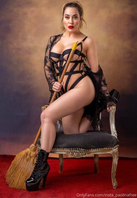 insta paolinafree only fans photos