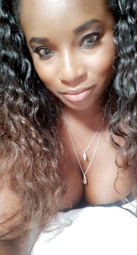 Naomi Foxxx xxx onlyfans