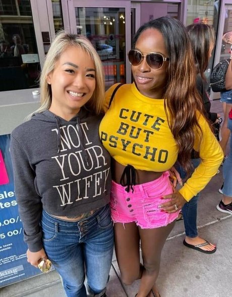 Naomi Foxxx onlyfans model photos