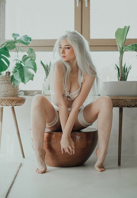 female onlyfans nice depiction