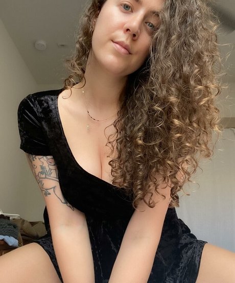 Nicole Quinn onlyfans nudes