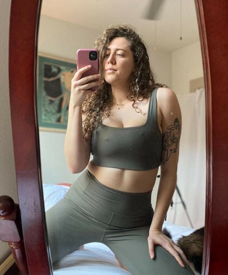 Nicole Quinn onlyfans leak porn