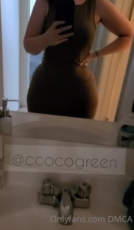 Cocogreen nude leak onlyfans