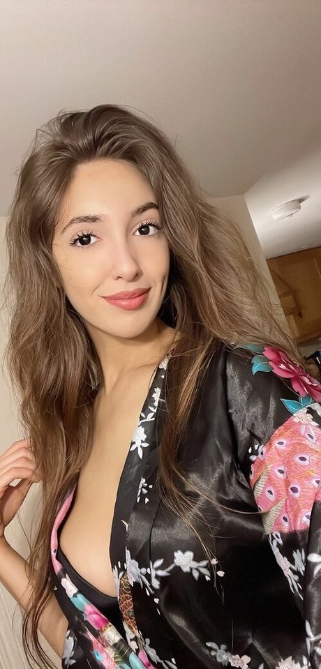 Coral Larsen onlyfans leaked porn