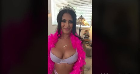Sophia Leone onlyfans naked pics