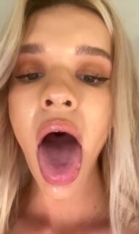 Naomi Anderson onlyfans leaks