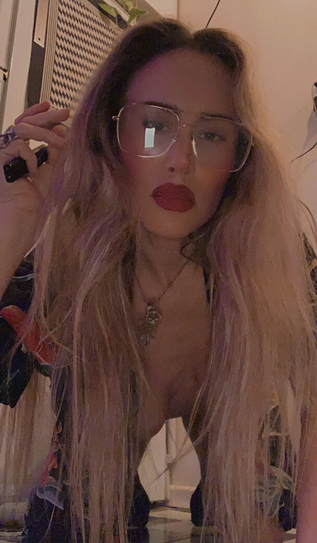 indian big tits onlyfans pornographic selfie