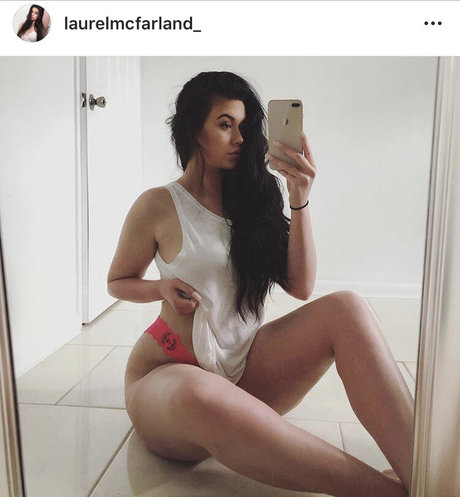 theexclusiveadriarosee onlyfans naked leak