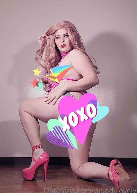 bloodylovely strip onlyfans