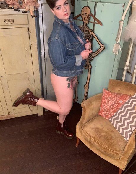 Vintage vogue nudes onlyfans leaks