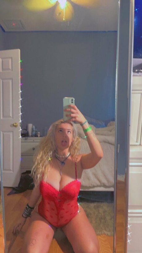 gtragez onlyfans model photos