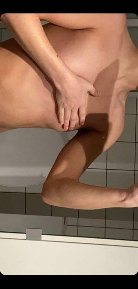 Edith Dahl onlyfans leak xxx