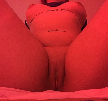 viettbratt nude on onlyfans