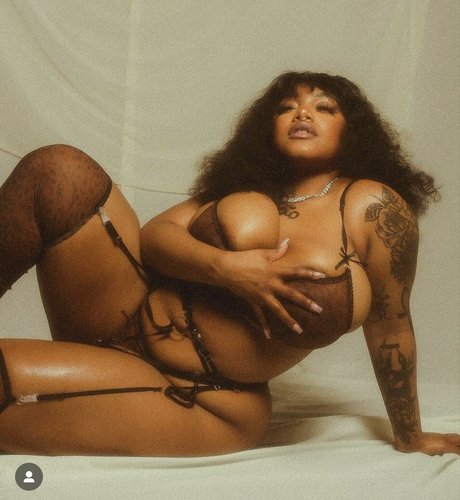 Oyastorms onlyfans nude tits