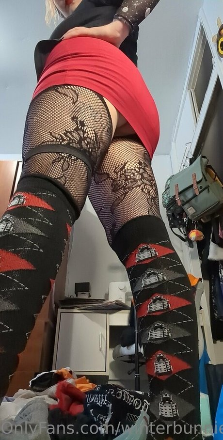 winterbunnieeoffree onlyfans leajs