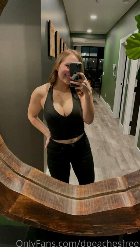 dpeachesfree onlyfans leak new