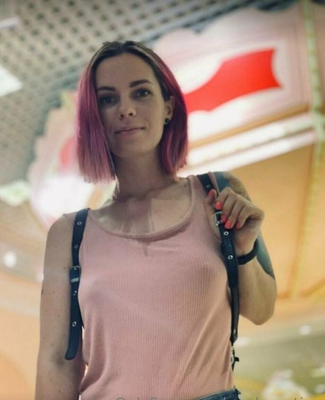 madnesstiny onlyfans leaks.