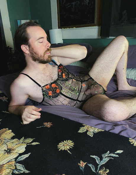 moremoiraxoxo porn onlyfans