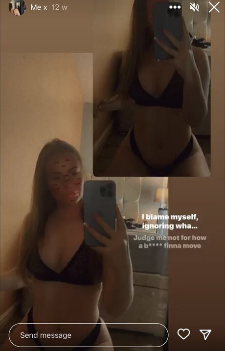 Ebony Maisie onlyfans model photo