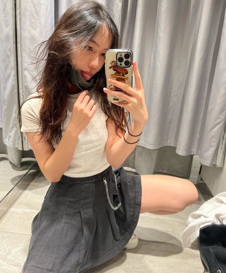 maggiechow123 onlyfans posts