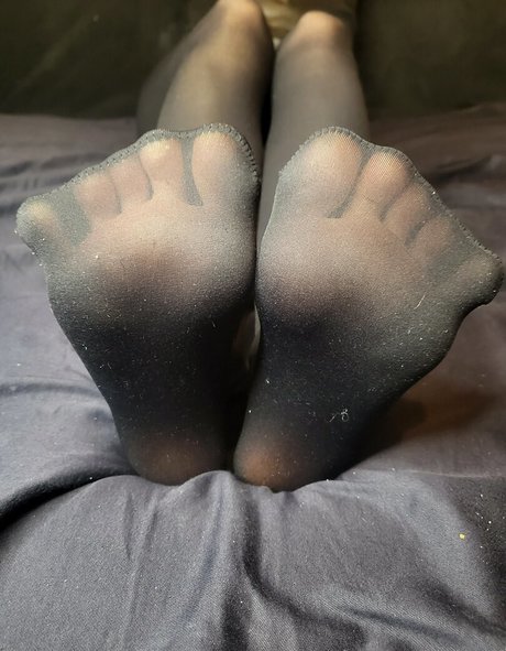 sarah martinezoff onlyfans model photos