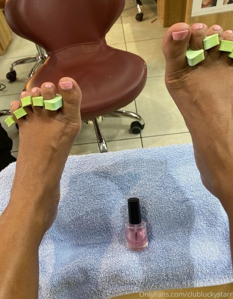 clubluckystarr only fans sex