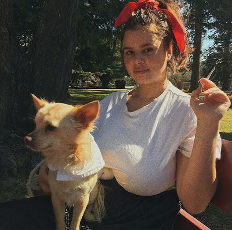 Mirra R only fans content