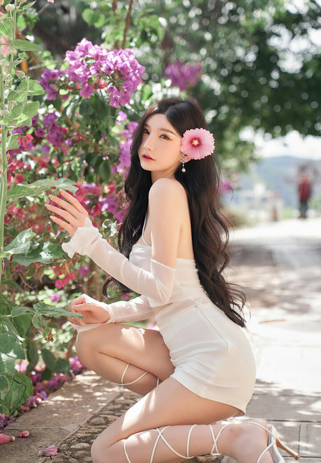 Zhou Yuxi onlyfans nudes porn