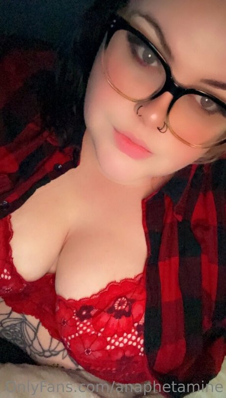 anaphetamine onlyfans posts