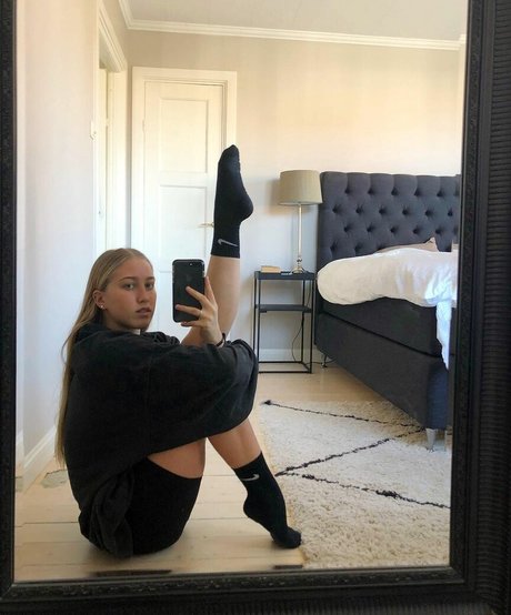 Juliette Bossu nude onlyfans leaked