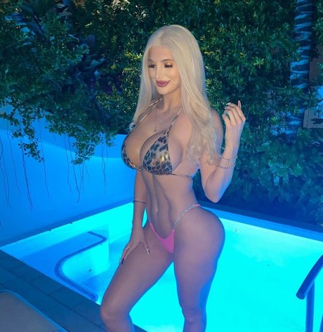 Laura Blake Hahnel onlyfans exposed