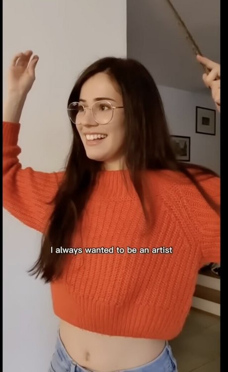 ailaughatmyownjokes leaks onlyfans