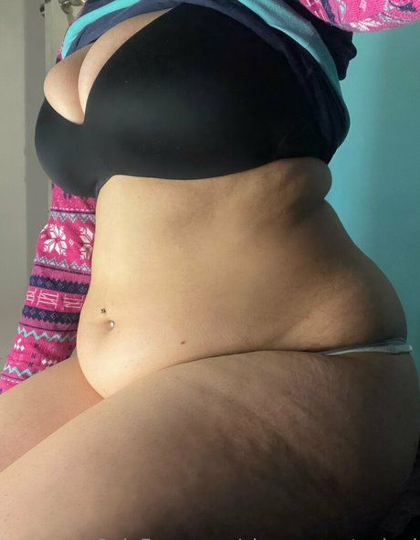 cinnamonstacked nude onlyfans leaked