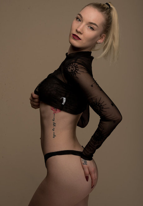 sweetsiri55 onlyfans sextape