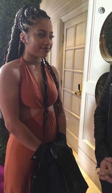 Kiana Lede onlyfans leaked pictures