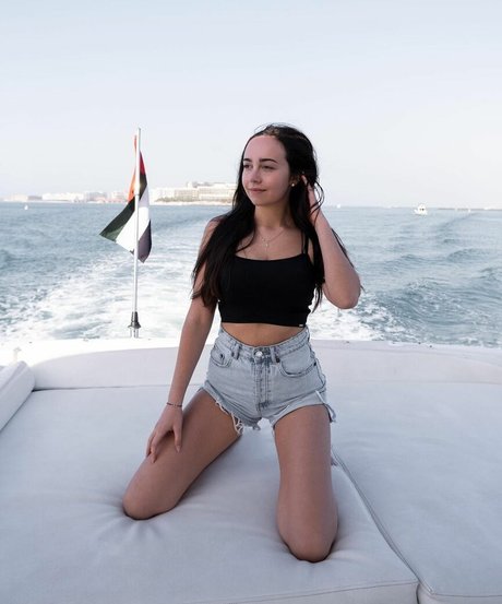 Steffi Spindler nude leak onlyfans