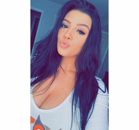 Kaylee Burnett xxx only fans