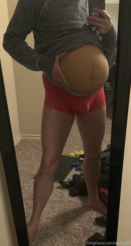 mpreg88 onlyfans nude pictures