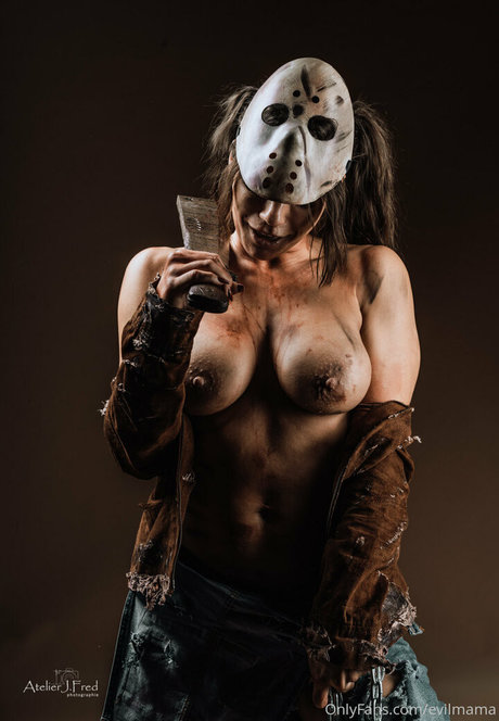 Evilmama only fans xxx