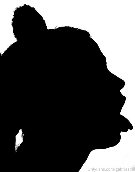gabriasmr onlyfans free content