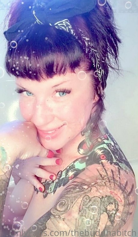 thebuddhabitch onlyfans hot