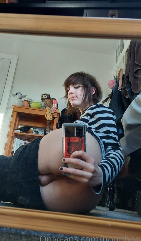 Hootie Hoo onlyfans leaks.