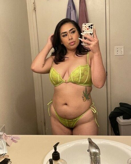 brattthunnneyyy 888 onlyfans photo