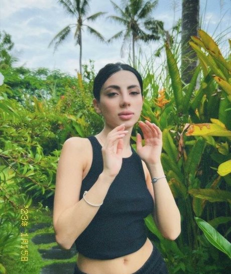 Sevinch Salmanova nudes onlyfans