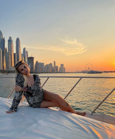 Andelika nudes only fans