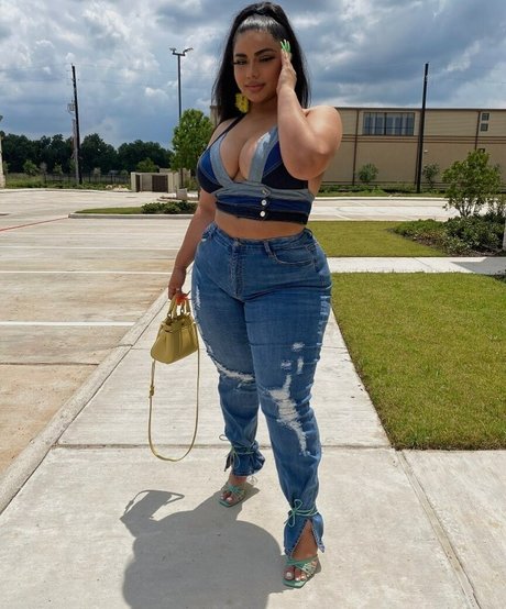 Megan Velez only fans free