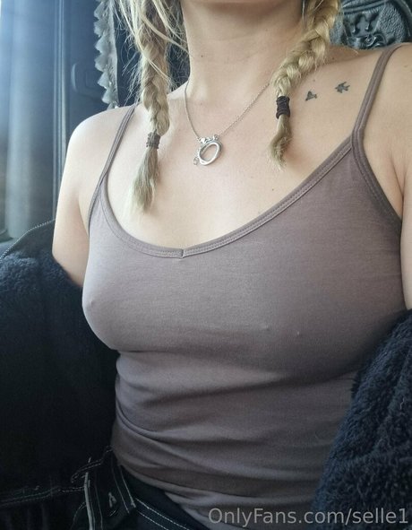 selle1 nude onlyfans leaked