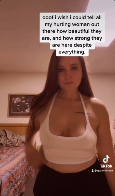 Selena USAF Babe only fans pics