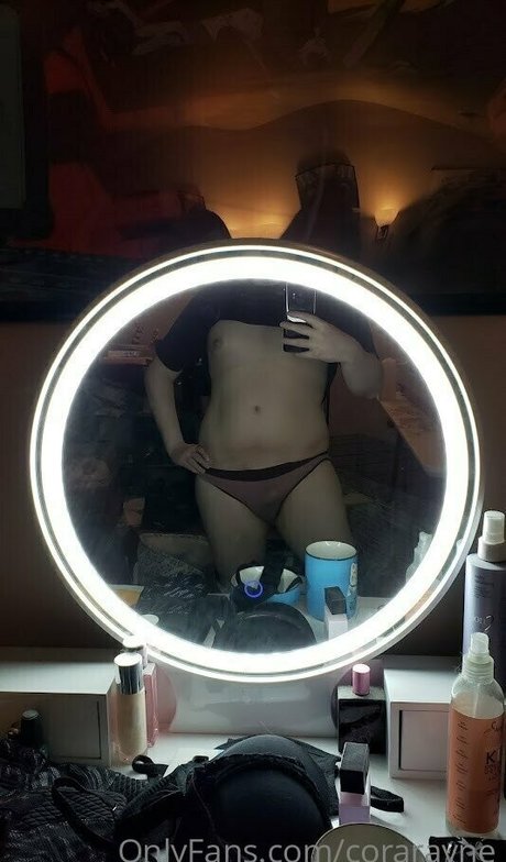 corarayne onlyfans leaks